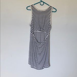 Front tie striped dress